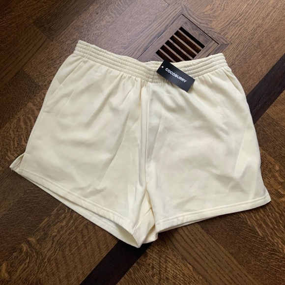 COCOBURRY Women’s Jogging Athletic Soft Shorts Comfy Ivory BRAND NEW Size Medium - Picture 2 of 6